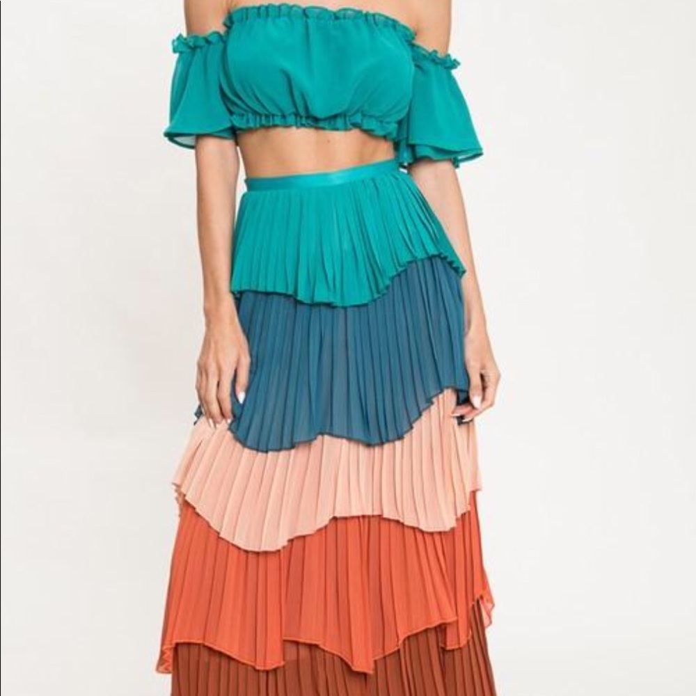 Long maxi skirt set size large